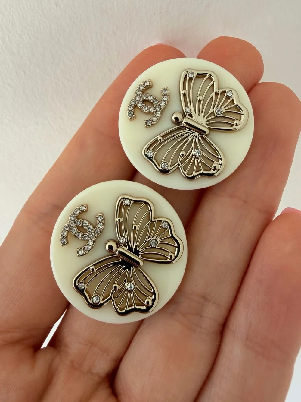 🤍CHANEL Cream and Gold Butterfly Button Earrings with Crystal CC🤍